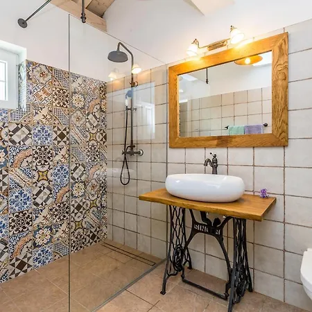 House Chiara Vrh (Krk)